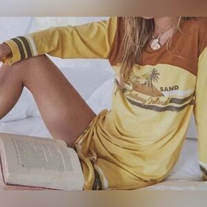 White sand castaway island tee dress